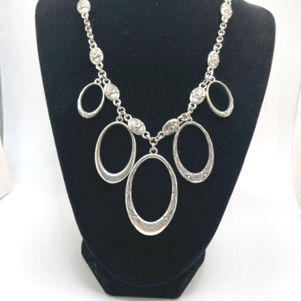Brighton Swinging Sixties Silver Tone Necklace Retired with Box